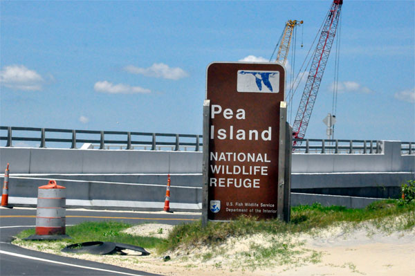 Pea Island National Wildlife Refuge sign